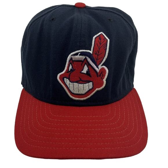 Vintage Cleveland Indians Hat NEW ERA Snapback Chief Wahoo Logo Red Brim USA MLB